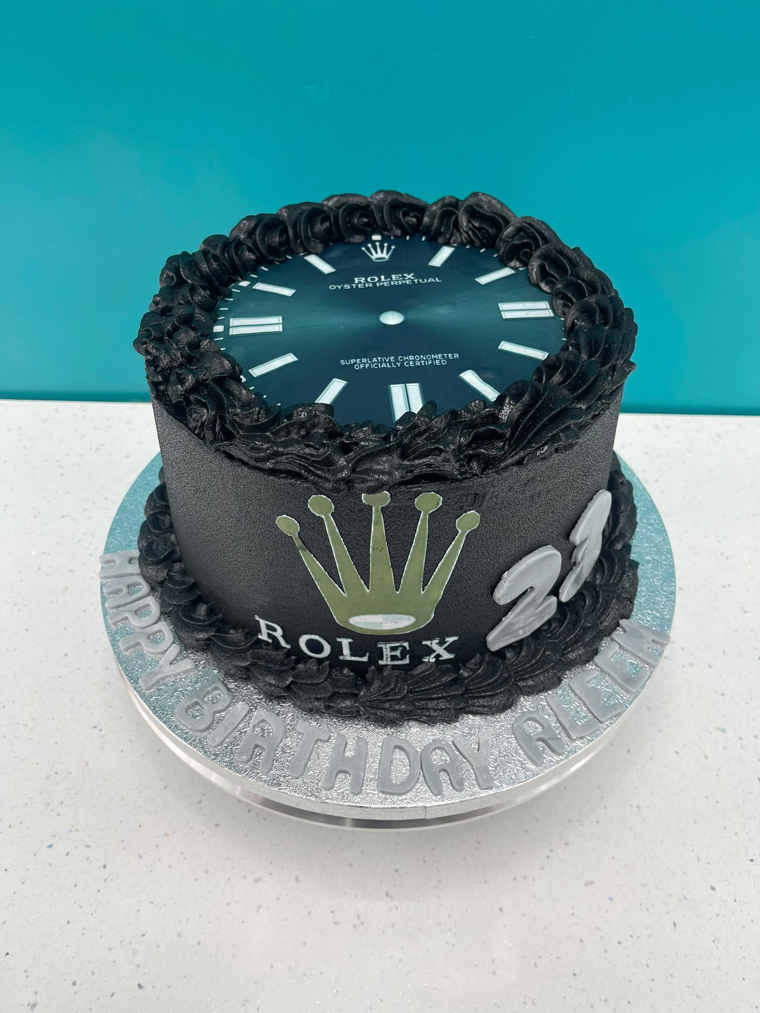 Decorated individual cake